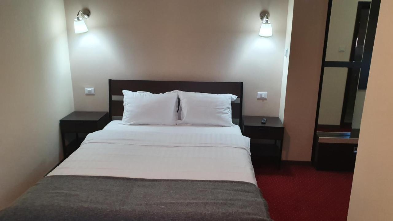 Motel Diamant Amara Kültér fotó